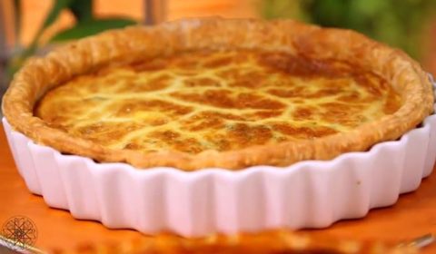 Tourte d'aubergine au poulet et tarte au fromage