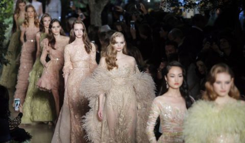 La Couture Fashion Week prend Paris d’assaut