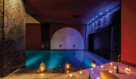 The-pearl-PISCINE-SPA-LANTERNES