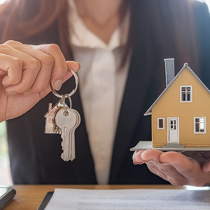 Agent-immobilier